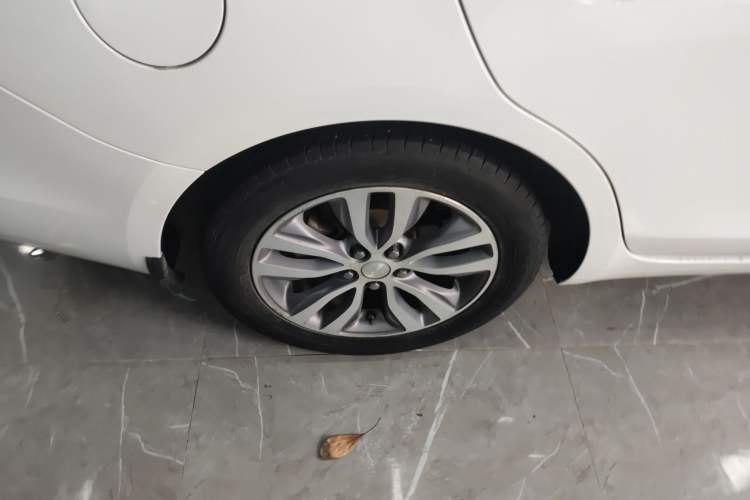 Used Buick GT 2018 18T Automatic Elite Model