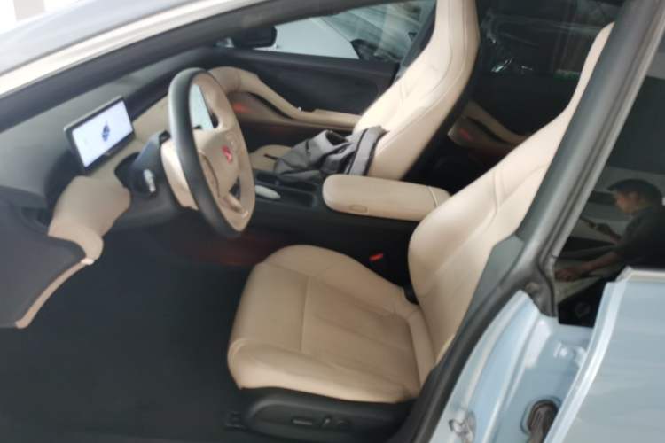 Used Nio ET5 2024 75 kWh
