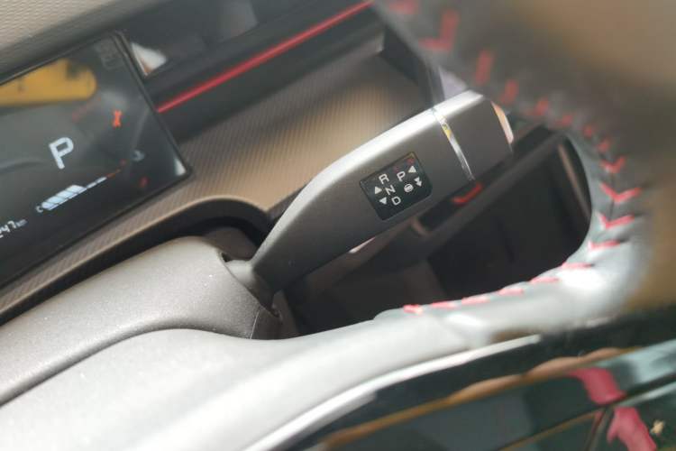 Used JETOUR Dashing 2022 1.6T DCT King PLUS Gear Lever