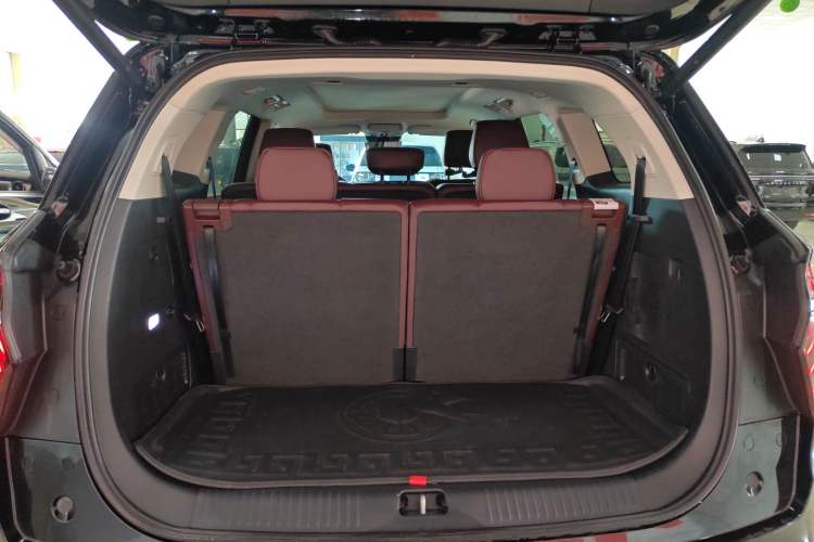 Used Hongqi HS7 PHEV 2024 2.0T PHEV Four-Wheel Drive Flagship Edition 7 Seats