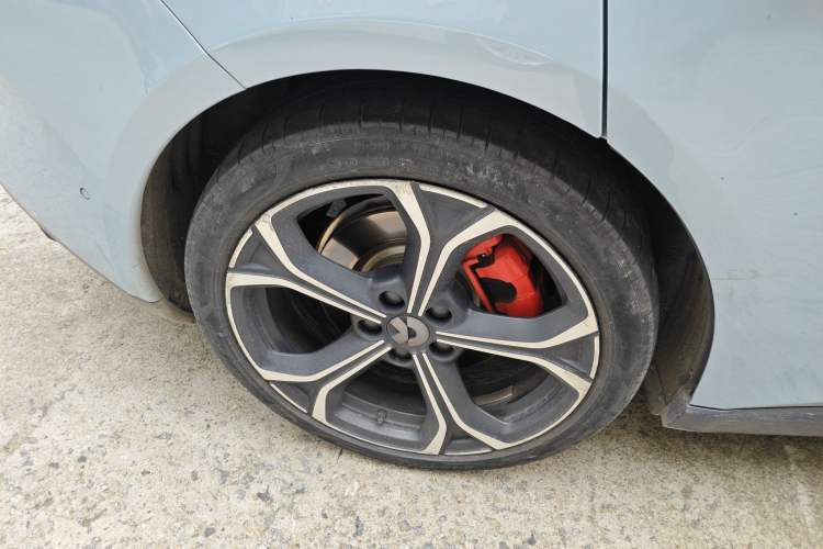 Used Nio ET5 2022 75 kWh Exterior 5