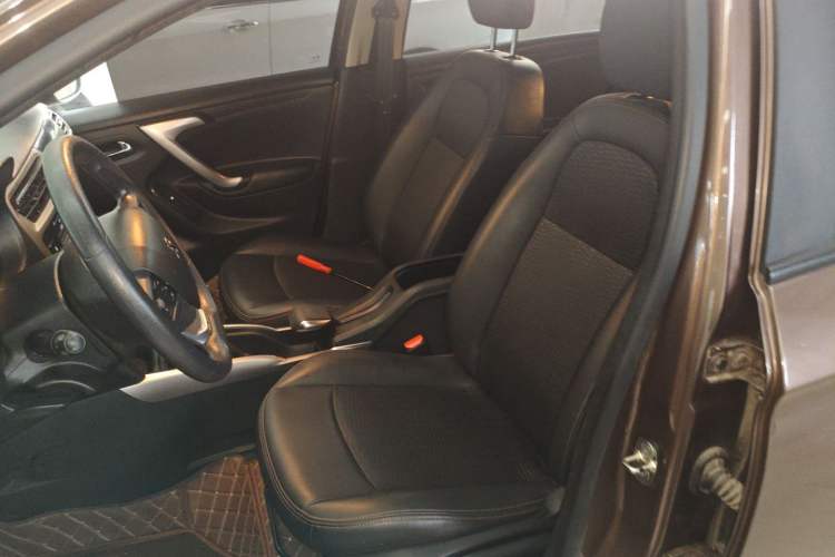 Used Peugeot 301 2017 1.6L Automatic Luxury Edition Left Front Seat