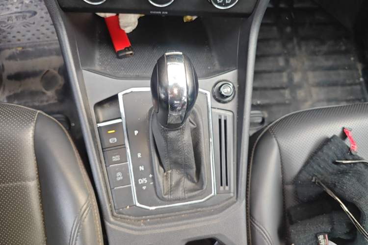 Used Volkswagen Lavida 2021 1.5L Automatic Comfort Edition
