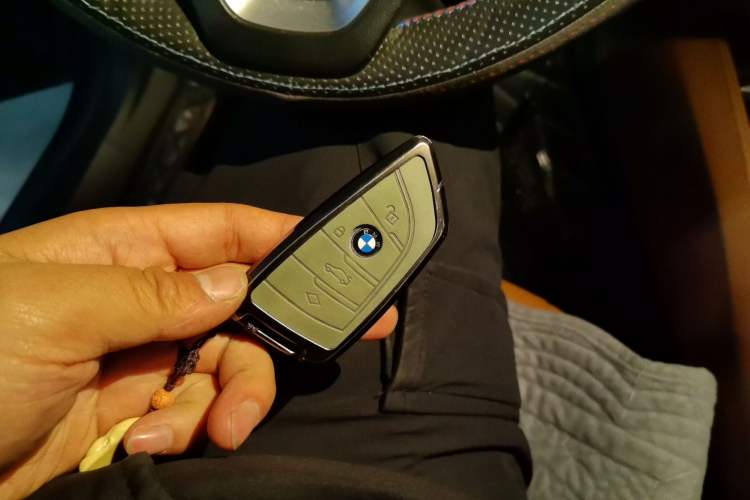 Used BMW 6 Series GT 2019 630i Luxury Design Package Vehicle Key