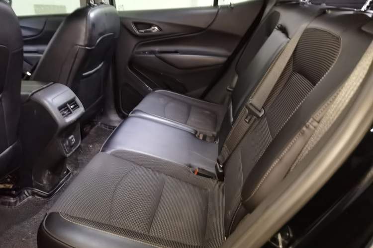 Used Chevrolet Equinox 2018 535T Automatic Chijie Edition Left Rear Seat
