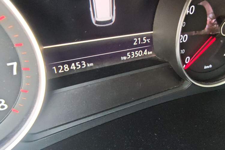 Used Volkswagen Touareg 2011 3.0 TSI Standard Version