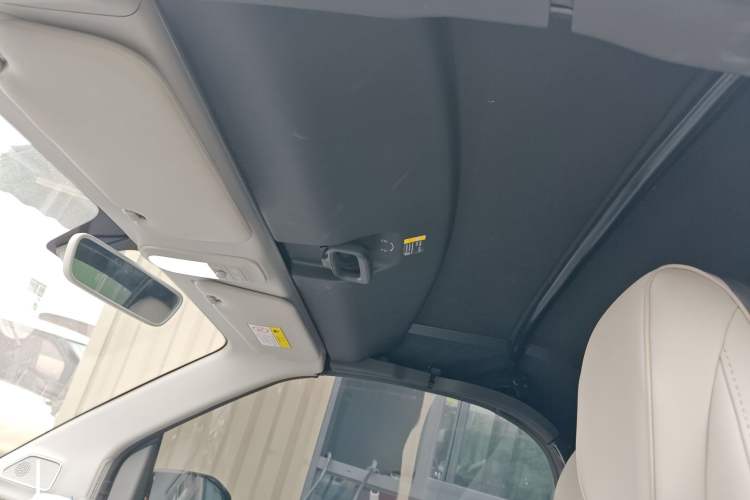 Used Wuling Hongguang MINIEV 2022 Convertible Model
