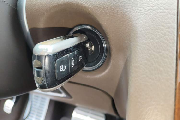 Used Volkswagen Phaeton 2015 3.0L Smart Edition