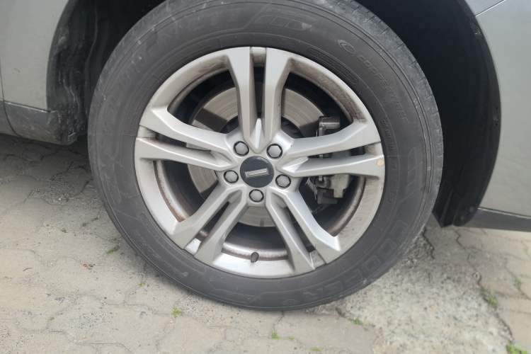 Used Wey VV5 2020 1.5T Two-Wheel Drive Color Pioneer