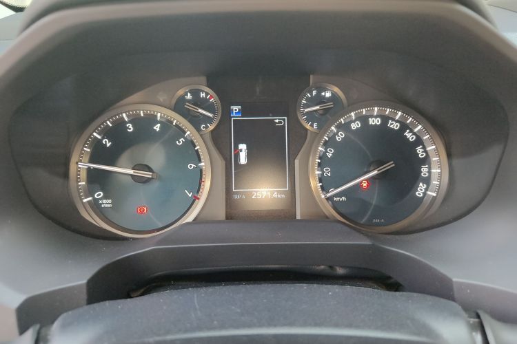 Used Toyota Prado 2019 3.5L Automatic TX-L Deluxe Edition with Rear-Mounted Spare Tire Instrument Cluster