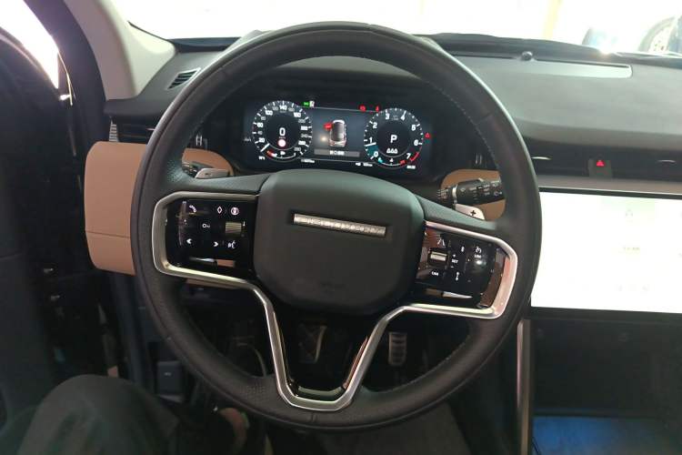 Used Land Rover Discovery Sport 2025 249 PS Performance Tech Edition Steering Wheel