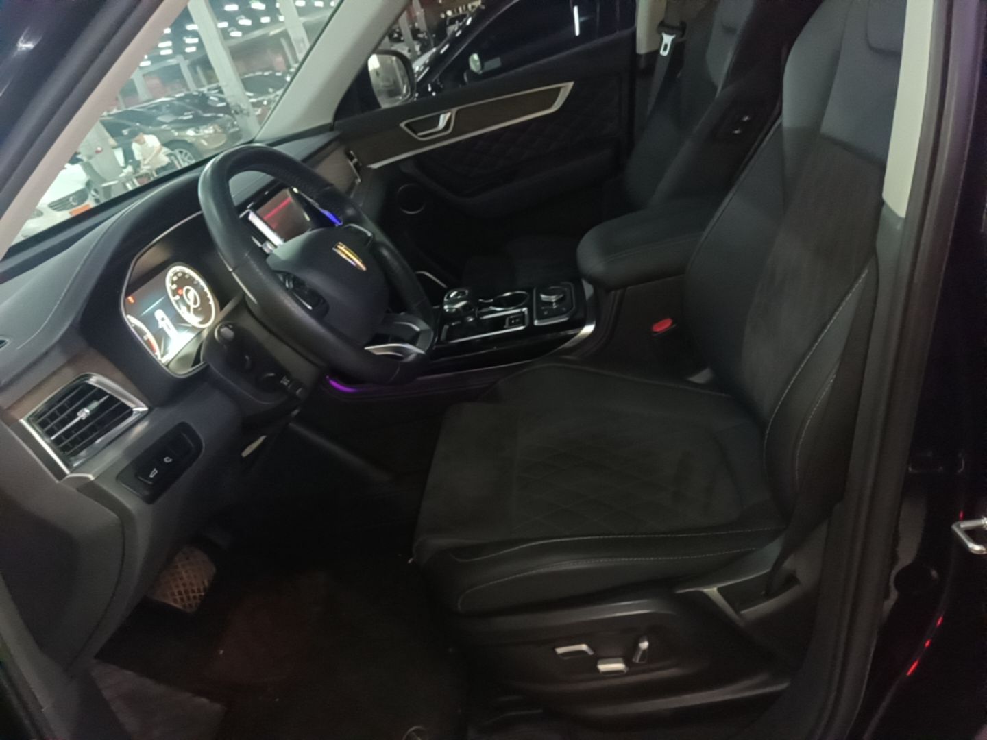 Hongqi HS7 2022 2.0T DCT Two-Wheel Drive Smart Connect Flagship Edition Five Seats - Chinese Trim Xiang — снимка 17