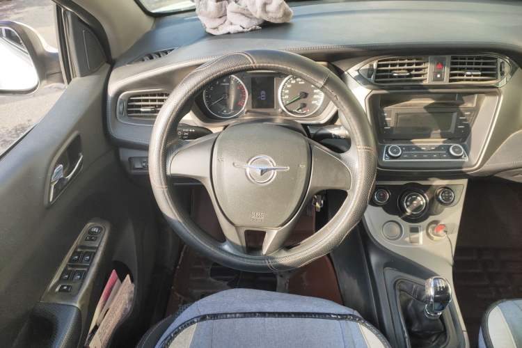 Used Haima M3 2016 1.5L Manual Fashion Edition