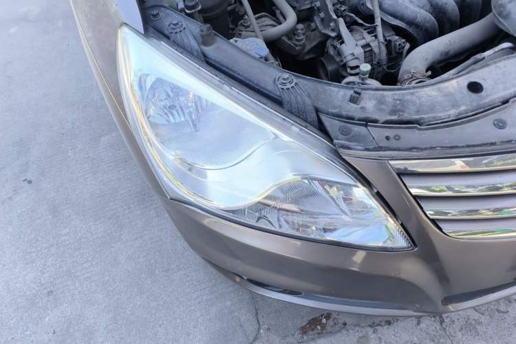 Used Hyundai Celesta 2011 1.6L Manual Luxury Model
