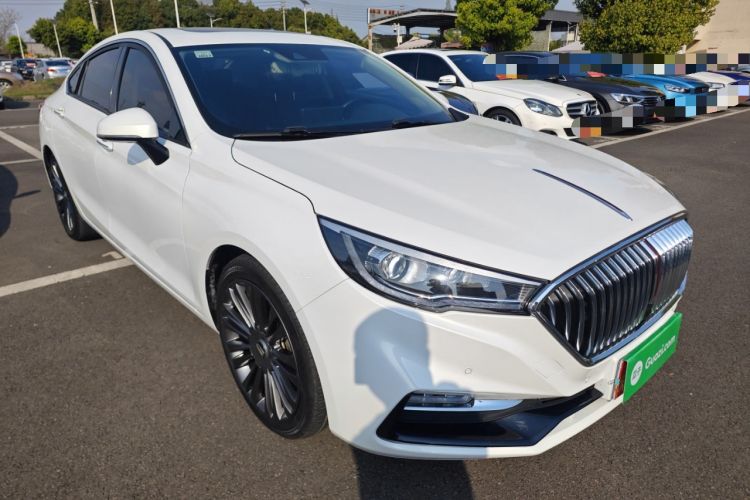 Used Hongqi H5 2020 1.8T Automatic Smart Connect Flagship Edition Front Right 45 Deg