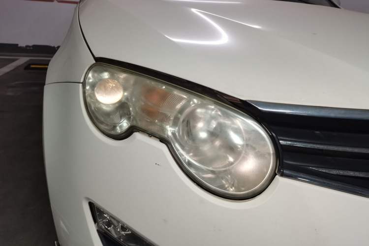 Used Roewe 550 2012 550D 1.8T Automatic Prestige Edition Right Front Headlight