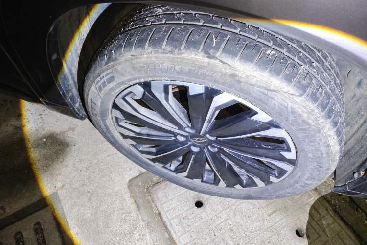 Used Chery Tiggo 9 2023 2.0T Dual-Clutch Two-Wheel Drive Luxury Edition 7 Seats
