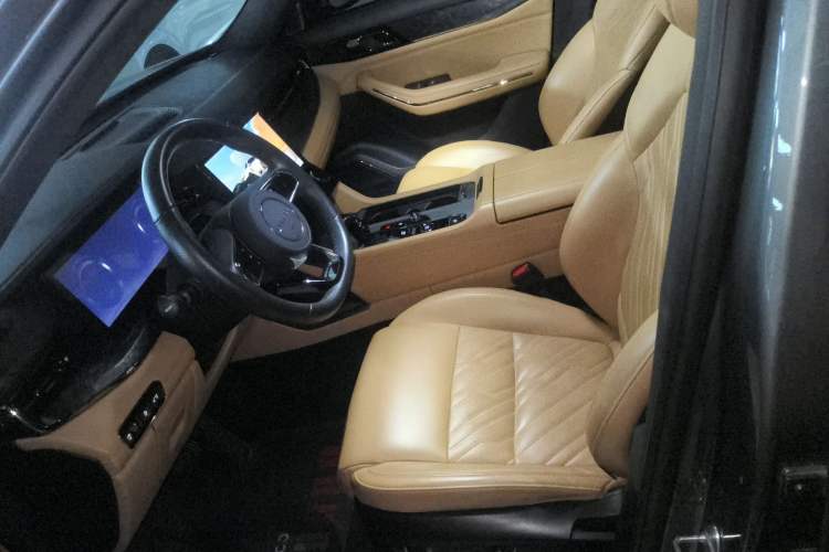 Used Lynk & Co 09 EM-P 2021 2.0T PHEV Halo Six-Seater