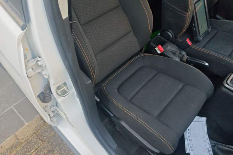 Used Geely Auto Vision X1 2017 1.3L Automatic Fun Edition
