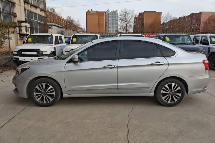 Used Dongfeng Aeolus A60 2016 1.5L Manual Luxury Version
