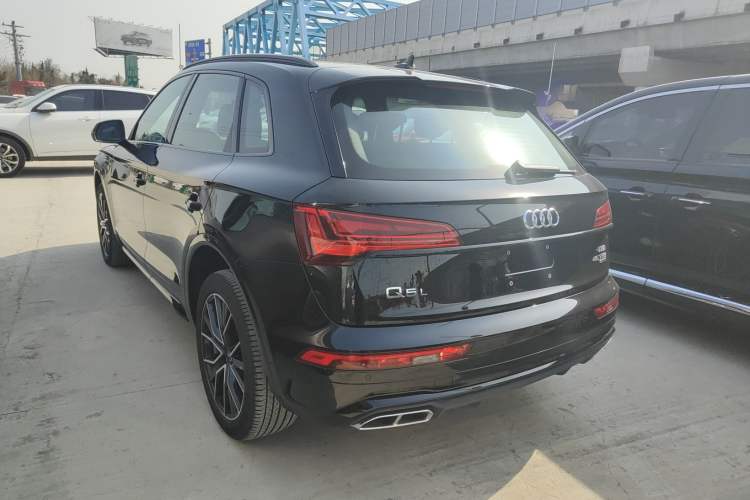 Used Audi Q5L 2025 quattro 45th Anniversary Edition 45 TFSI Luxury Dynamic Model
