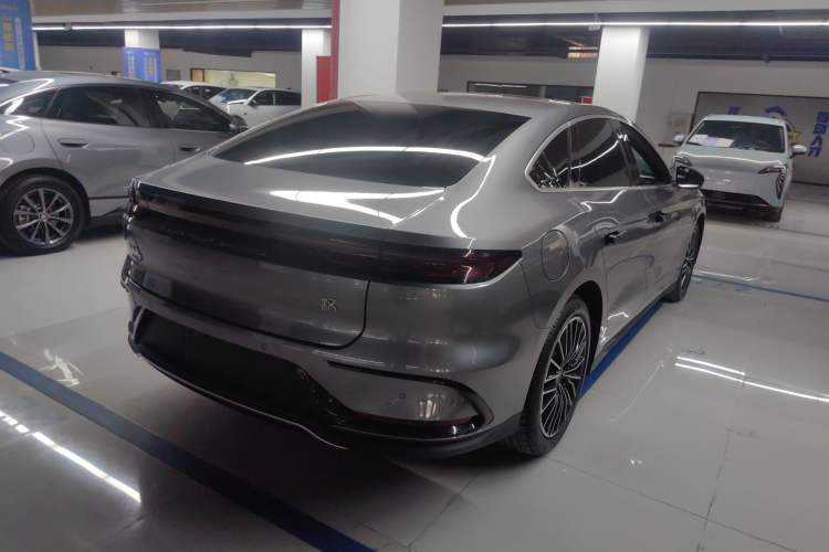 Used BYD Han 2024 DM-i Glory Edition 121KM Prestige Model