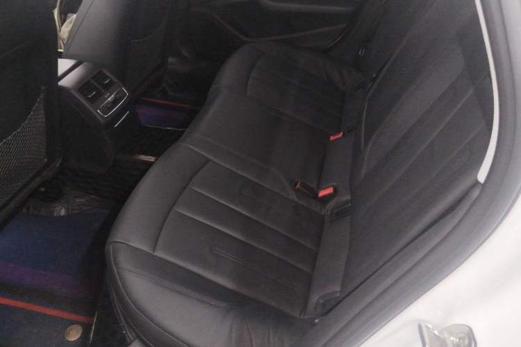 Used Audi A4L 2019 40 TFSI Fashion Version China V Left Rear Seat