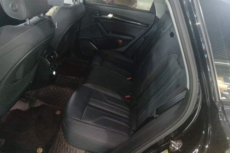 Used Audi Q5L 2022 40T Luxury Dynamic Model Left Rear Seat
