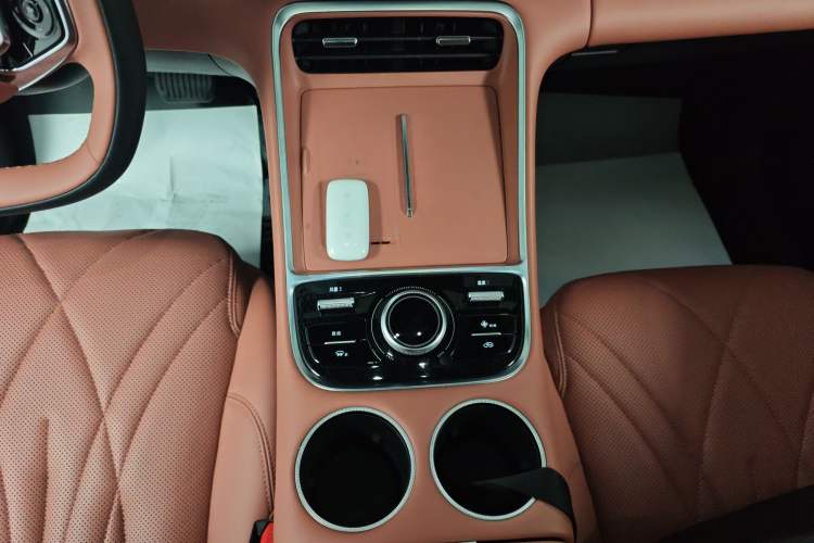 Used Geely Galaxy L6 2025 EM-i 140km Starship Edition