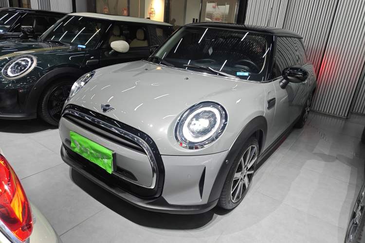 Used MINI MINI 2022 1.5T COOPER Artist
