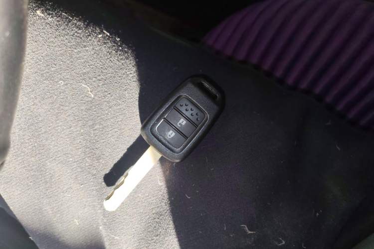 Used Honda Fit 2018 1.5L CVT Comfort Sunroof Version