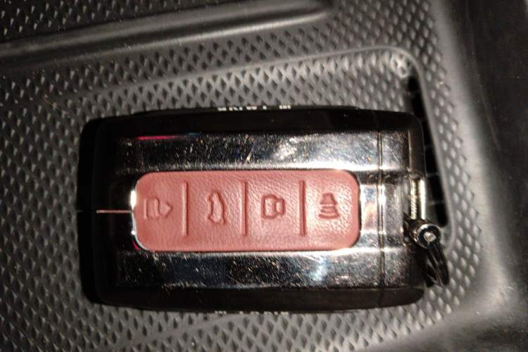 Used Tank 300 2025 2.0T Conqueror Vehicle Key