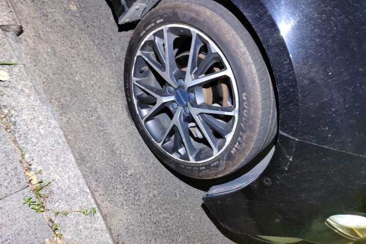 Used Lynk & Co 03 2018 1.5TD DCT JingPro Edition China V Standard
