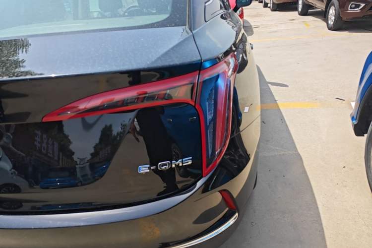 Used Hongqi E-QM5 2023 Revised Version Basic Travel Edition