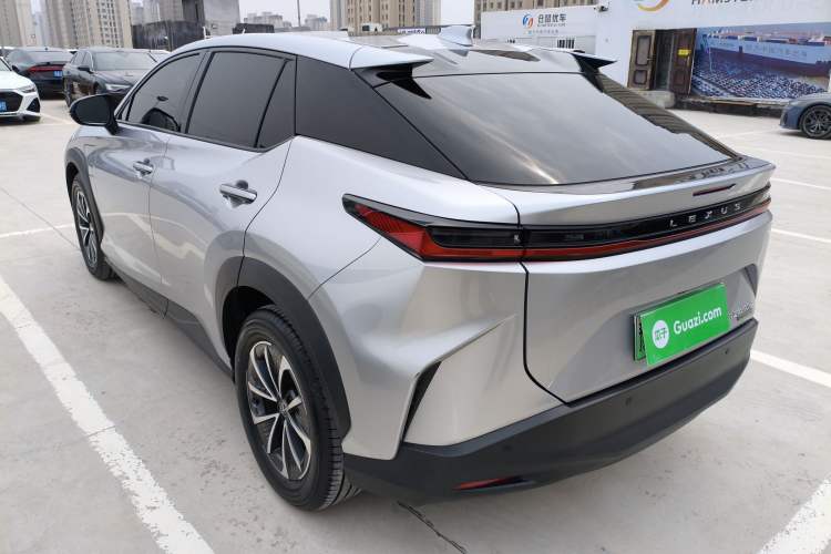 Used Lexus RZ 2023 450e All-Wheel Drive Luxury Edition
