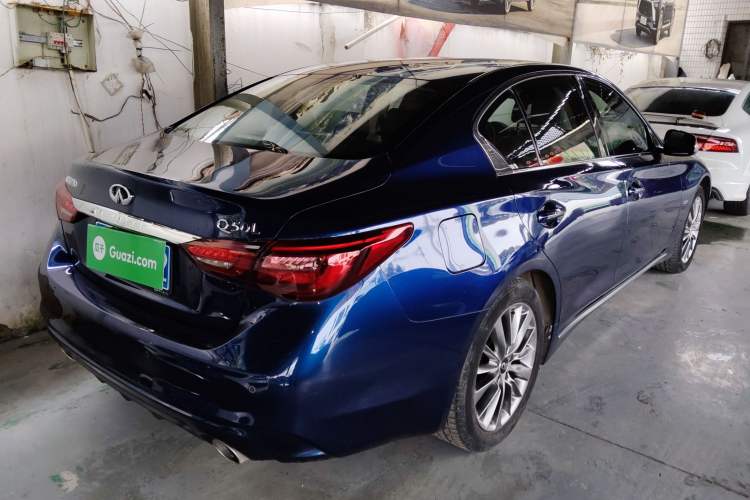 Used Infiniti Q50L 2021 2.0T Enjoyment Edition
