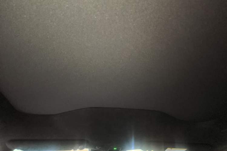 Used Nio EC6 2023 75 kWh Headliner