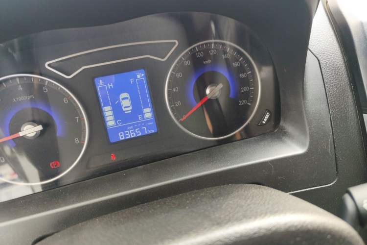 Used FORTHING Joyear X3 2016 1.5L Comfort Model Odometer Close Up