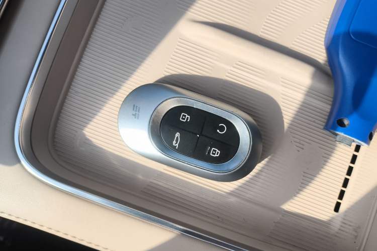 Used JETOUR Shanhai Shanhai L9 2025 1.5TD 2DHT Flagship Edition 6 Seats