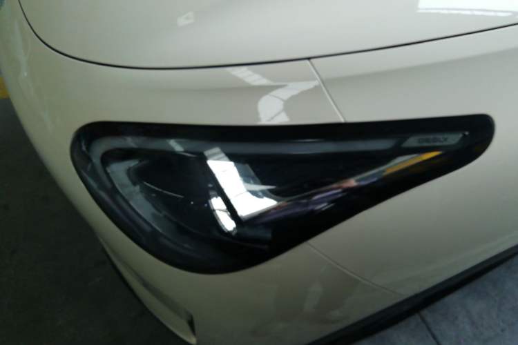 Used Geely Galaxy Geome 2025 410 km Free Version