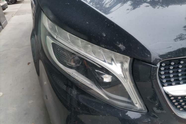 Used Mercedes-Benz V-Class 2022 V 260 L Long-wheelbase Luxury Edition Right Front Headlight