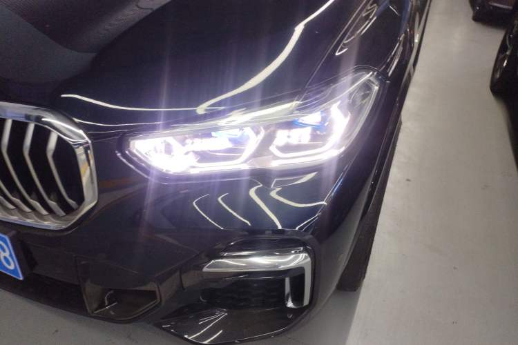 Used BMW X5 2022 Restyled xDrive 40Li Luxury Edition M Sport Package
