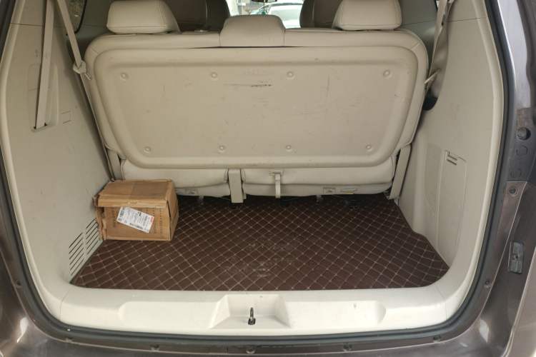 Used Buick GL8 2021 Land Cruiser Executive Class 652T Comfort Model