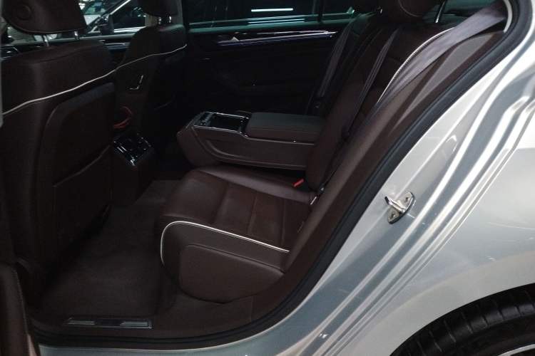 Used Volkswagen Phideon 2016 380TSI Two-Wheel-Drive Supreme Edition