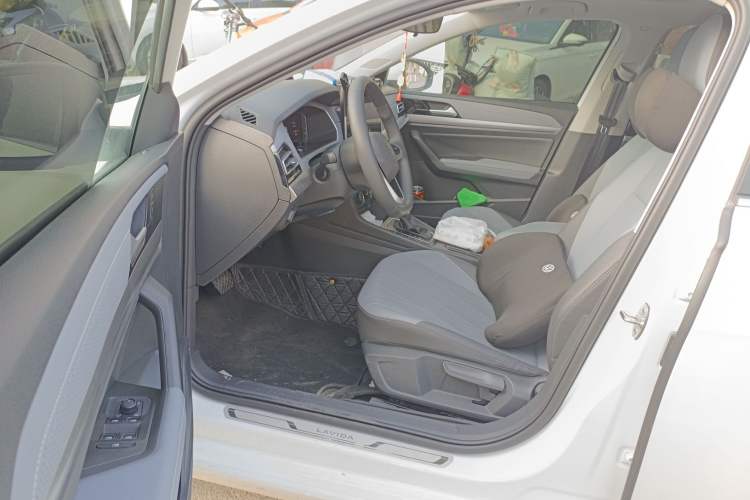 Used Volkswagen Lavida 2024 1.5L Automatic Starry Sky 5 Million Edition
