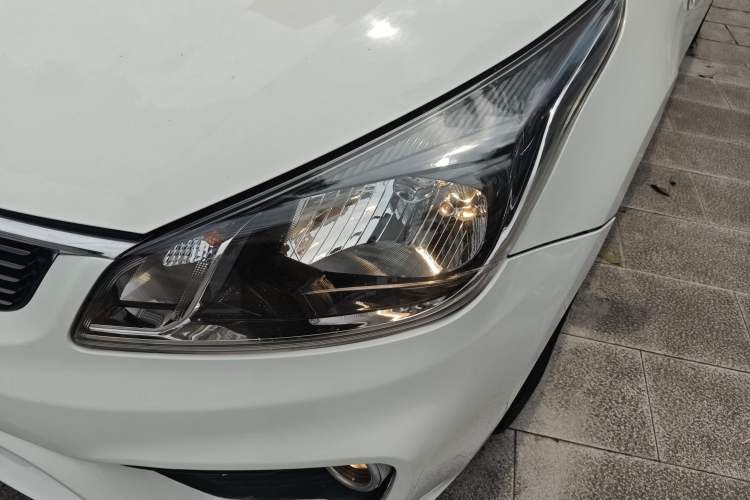 Used Kia K2 2017 Sedan 1.4L Automatic Transmission 15th Anniversary Special Edition GLS