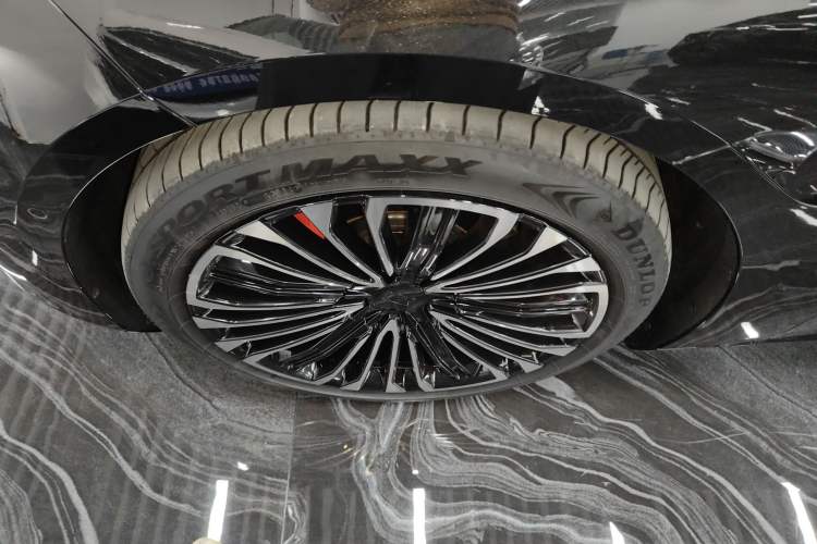 Used Avatr 12 2025 Ultra Extended-Range Edition
