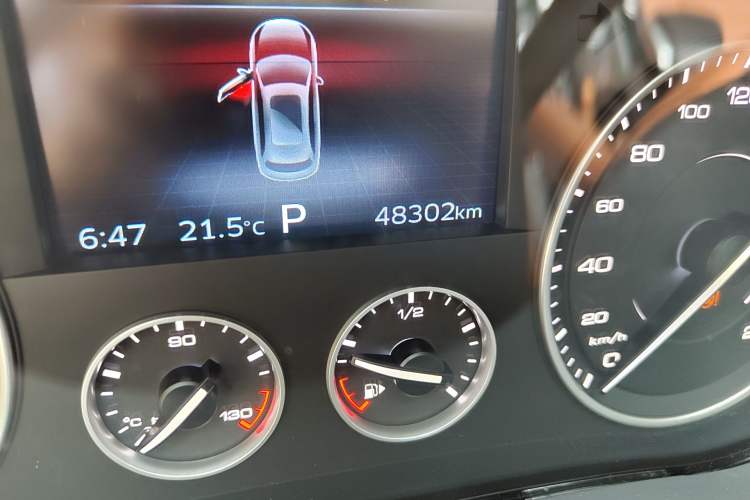 Used BORGWARD BX7 2016 28T Two-Wheel Drive Luxury Version 5 Seats
