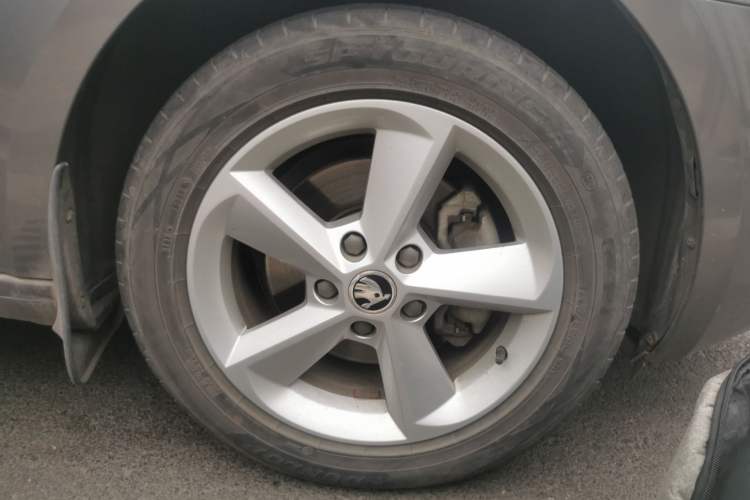 Used Skoda Octavia 2015 1.6L Automatic Yijie Edition