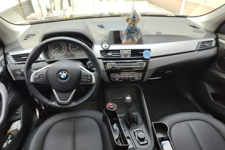 Used BMW X1 2016 sDrive18Li Premium Edition
